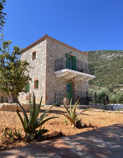 Βίλες Διακοπών στην Ιθάκη-Nymfes Villas Ithaca-Luxury Vacation Villas in Ithaca